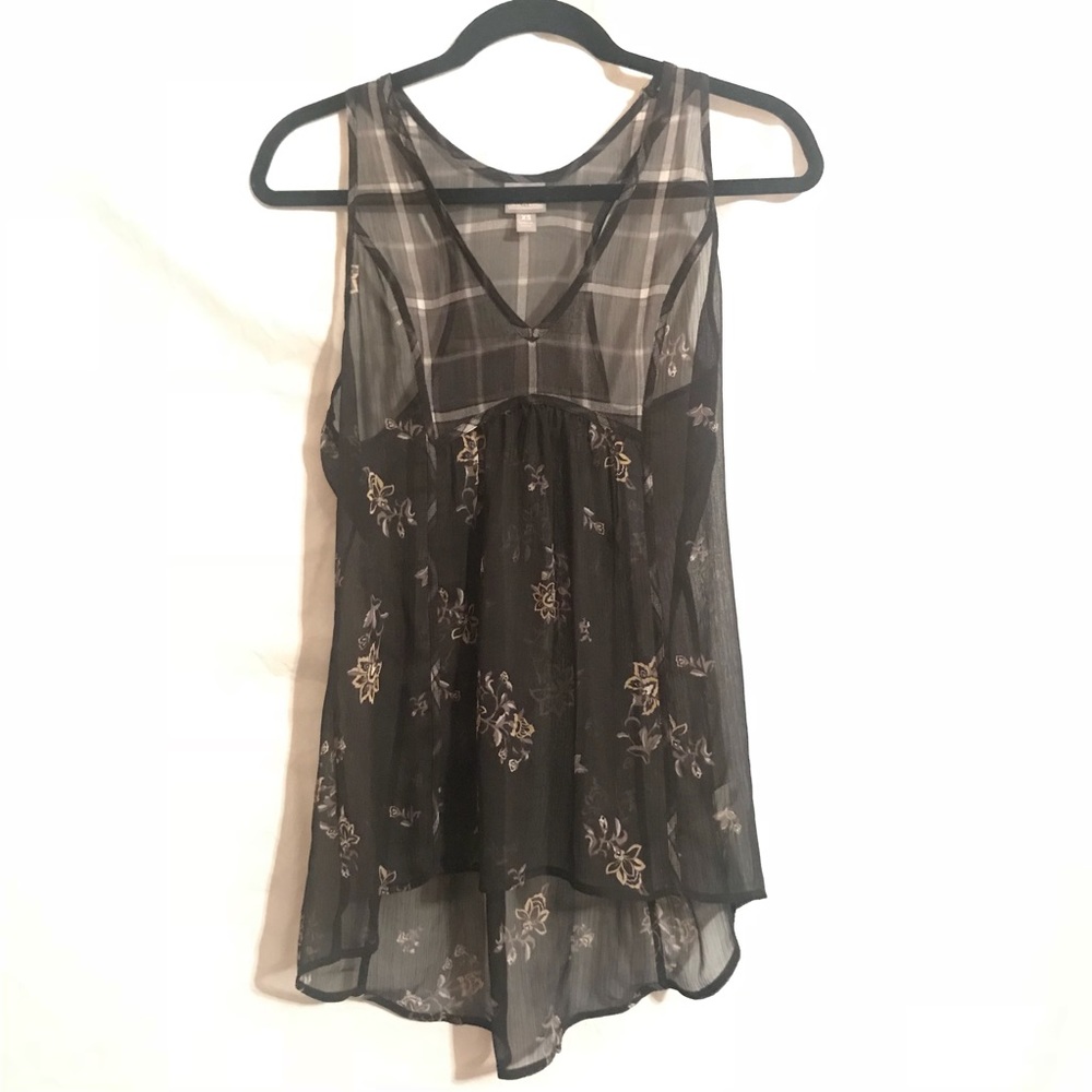 Black&cream Converse sheer tank—runs large